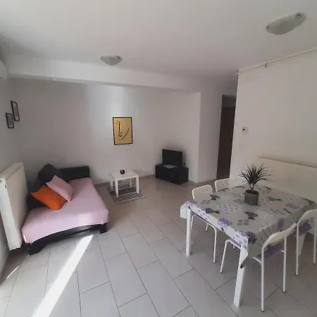 Argonauti With Free Parking Apartment