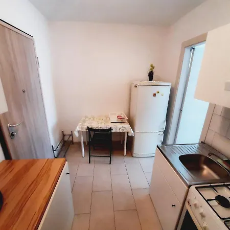 Argonauti With Free Parking Apartment Pula